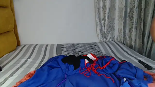 SexxyAddiict online show from April 24, 5:37 pm