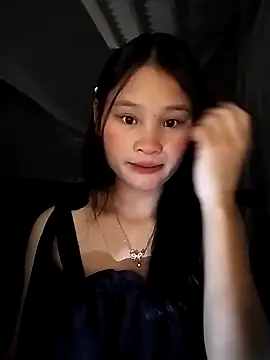 Snapshot of saronla_03 chatting on October 1, 6:41 am saronla 03 online show from October 1, 6:41 am