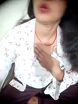 Snapshot of Chandrakanta-Devi chatting on October 11, 8:13 am Chandrakanta-Devi online show from October 11, 8:13 am