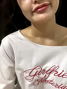   BabyShowPublic   online show from October 5, 1:31 pm