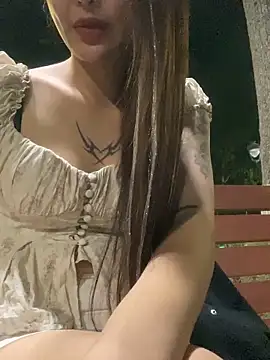   BabyShowPublic   online show from April 19, 3:22 pm