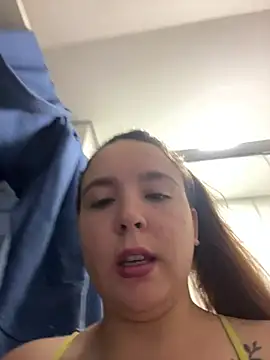 Snapshot of m0ranguinh0s2 chatting on June 19, 4:44 pm m0ranguinh0s2 online show from June 19, 4:44 pm