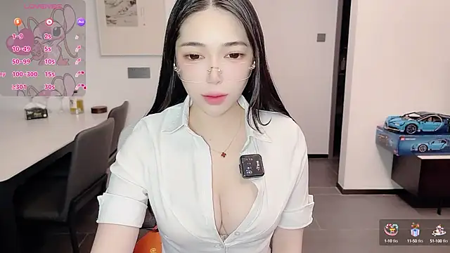 Scarlett-bb online show from October 13, 8:31 pm