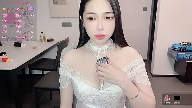 Scarlett-bb online show from October 17, 8:22 pm