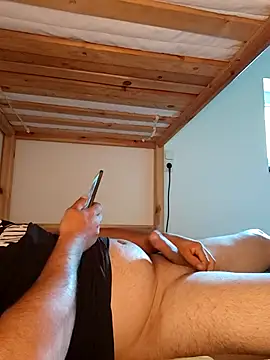 Snapshot of flr196 chatting on September 28, 9:14 am flr196 online show from September 28, 9:14 am