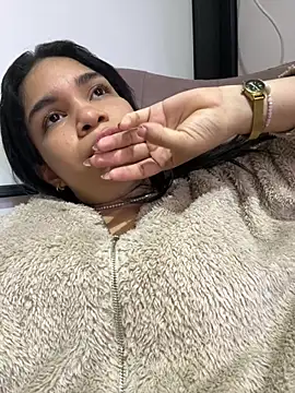 SamaraAnders  online show from March 12, 3:56 am