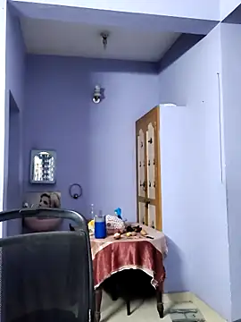 mallu-lover online show from April 10, 8:52 am