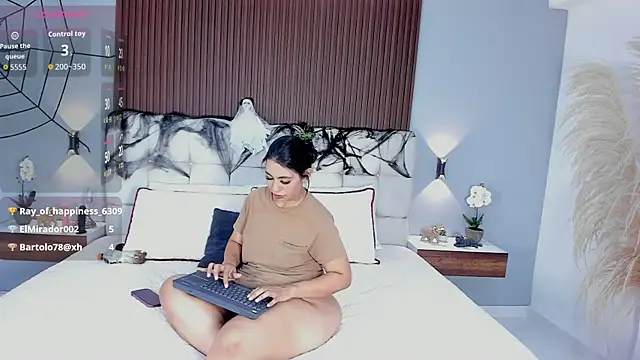 Anny mayyer online show from October 24, 2:13 pm