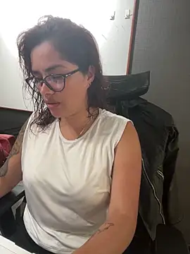 Snapshot of Camila_Garcia_ chatting on September 27, 2:00 pm Camila Garcia  online show from September 27, 2:00 pm