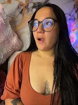 sara roy04  online show from September 23, 4:26 am