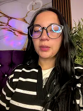 sara roy04  online show from September 26, 3:54 am