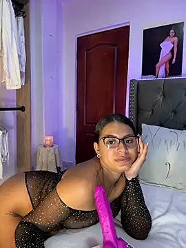 ema zoe online show from February 26, 12:20 am