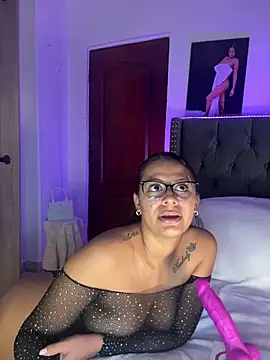 ema zoe online show from April 20, 12:02 am