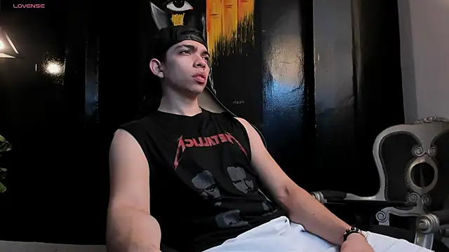 Eryonbradley online show from November 25, 11:21 am