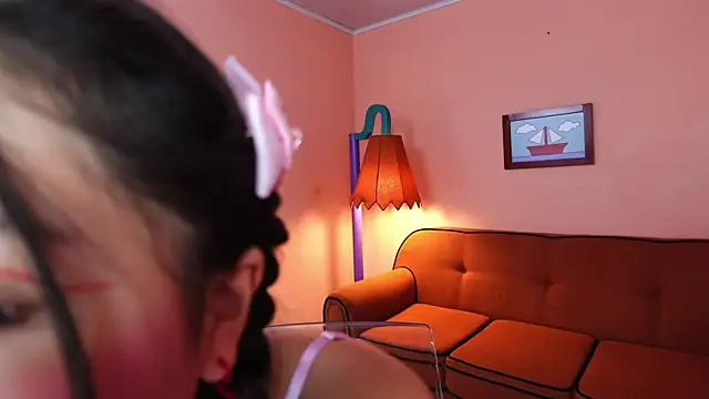 misss luxury online show from March 20, 11:04 am