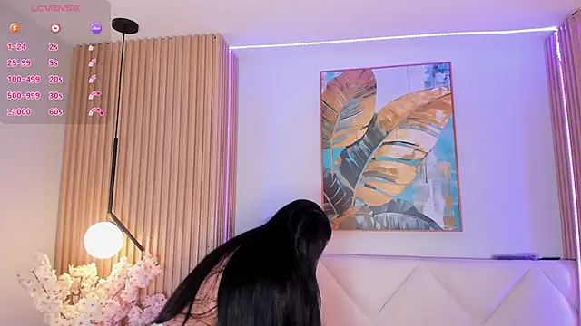 veronica hill  online show from April 17, 3:09 am