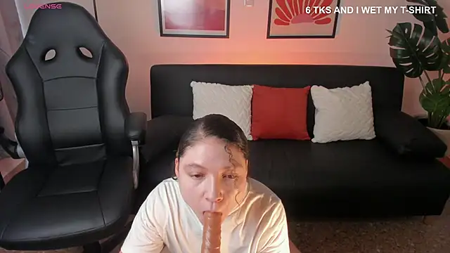 victoria becker  online show from April 18, 1:04 pm