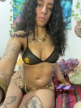 Snapshot of bibihourani chatting on July 2, 1:17 pm bibihourani online show from July 2, 1:17 pm