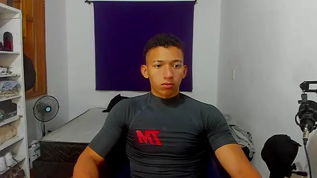 JuanchiT66 online show from October 1, 4:51 am