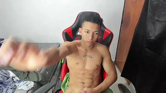 JuanchiT66 online show from February 26, 3:49 am