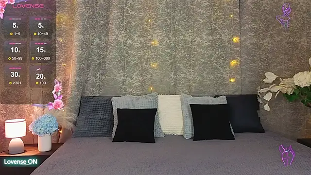 Bekky Hammon online show from February 16, 11:50 am