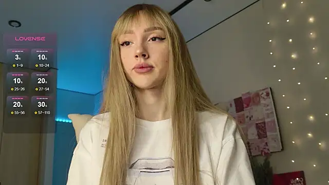 Lunainnk online show from December 16, 1:32 am