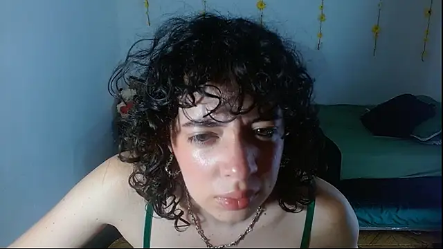 sajecrismaa online show from June 4, 8:04 pm