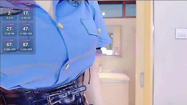 Snapshot of lucy-66 chatting on October 8, 11:13 pm lucy-66 online show from October 8, 11:13 pm