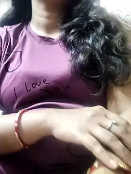 Cute pinkii online show from March 7, 7:44 pm