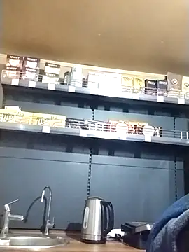 KimmyAghora online show from December 22, 8:44 am