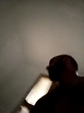 Snapshot of Feistysausage chatting on September 12, 9:26 pm Feistysausage online show from September 12, 9:26 pm