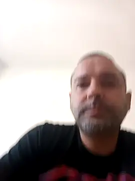 Snapshot of Feistysausage chatting on September 18, 10:39 am Feistysausage online show from September 18, 10:39 am