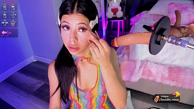 Brooke monroe online show from November 2, 5:37 pm