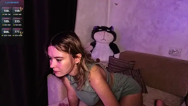 DemonaCast online show from October 4, 7:45 pm