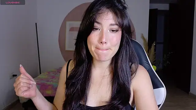 Snapshot of Eliih_01 chatting on July 12, 2:57 am Eliih 01 online show from July 12, 2:57 am