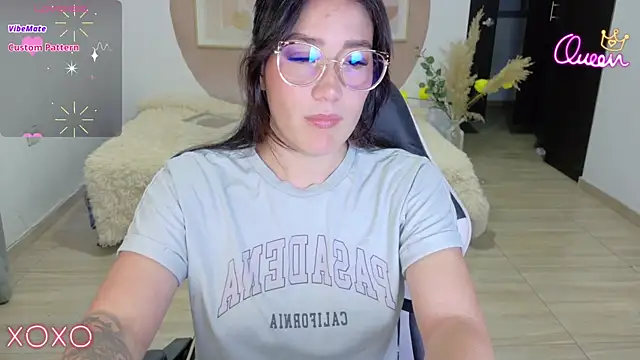 Snapshot of Eliih_01 chatting on July 31, 12:32 am Eliih 01 online show from July 31, 12:32 am