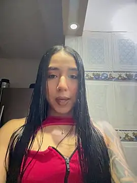 Snapshot of KaditaNavarro chatting on May 5, 1:46 am KaditaNavarro online show from May 5, 1:46 am