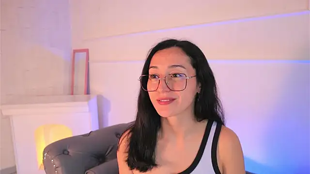 Ginevra esposito online show from December 2, 4:13 pm