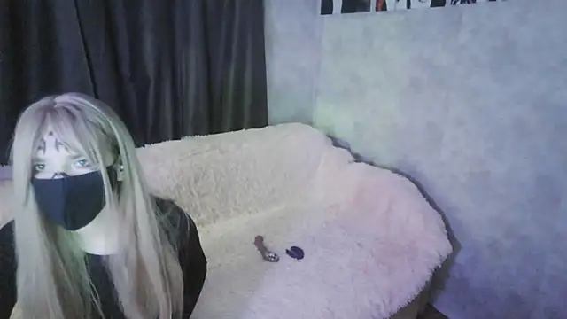 Snapshot of KIYOMIchka chatting on October 16, 4:19 pm KIYOMIchka online show from October 16, 4:19 pm