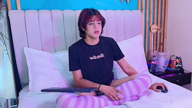 Dan Copers online show from June 18, 8:02 pm