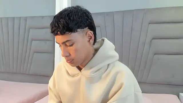 Denis Carpenter online show from November 15, 11:40 am