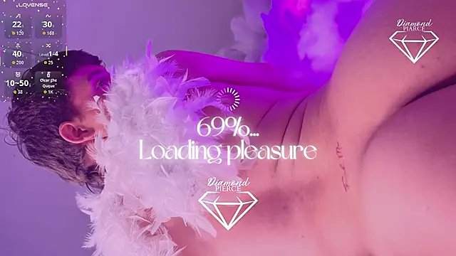 Diamond Piarce online show from November 29, 3:31 am