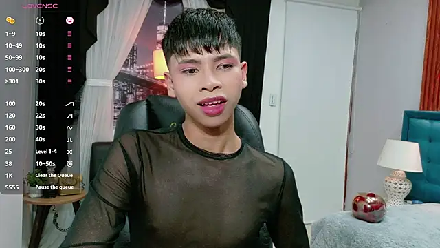 dilan 911 online show from December 4, 8:06 pm