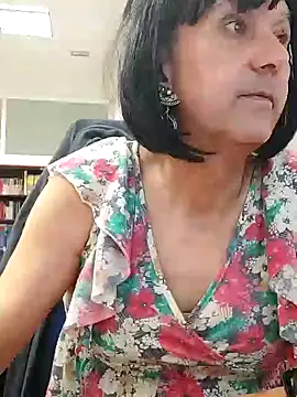 Emily de Carla online show from December 3, 4:16 pm