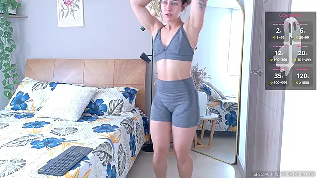 sarah rayy online show from October 23, 2:38 pm