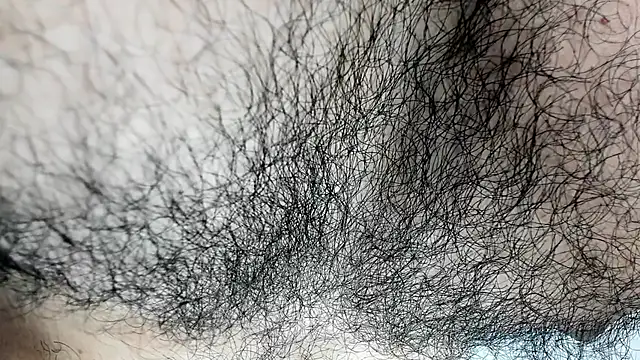 Snapshot of latinhotmuscle chatting on October 28, 4:16 am latinhotmuscle online show from October 28, 4:16 am