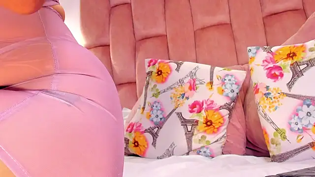 Snapshot of aishathornee chatting on February 11, 8:58 pm aishathornee online show from February 11, 8:58 pm