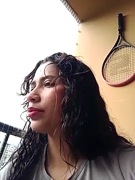 Vikyvoyeur online show from April 19, 8:55 pm