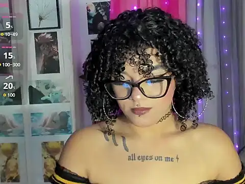 Snapshot of Darkflama1 chatting on October 22, 12:27 pm Darkflama1 online show from October 22, 12:27 pm