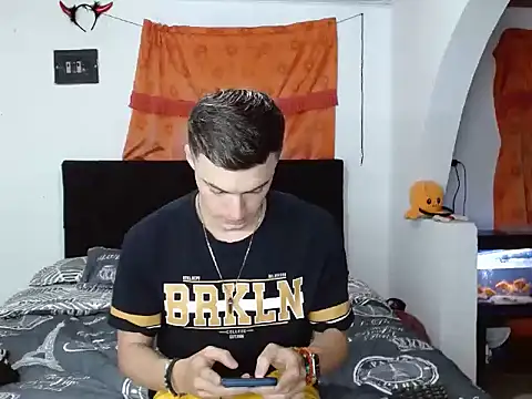 Ken bigcock77 online show from October 1, 1:11 am